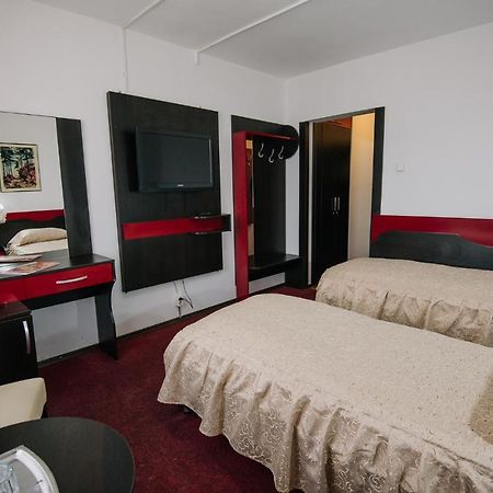 Complex Balnear Cerbul Hotel Covasna Ngoại thất bức ảnh