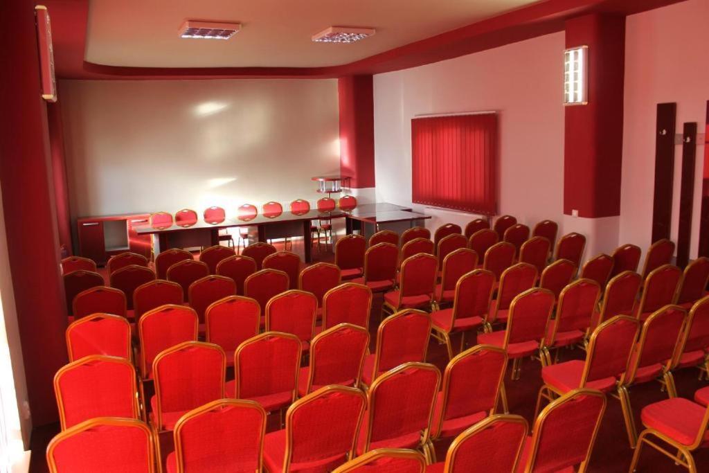 Complex Balnear Cerbul Hotel Covasna Ngoại thất bức ảnh