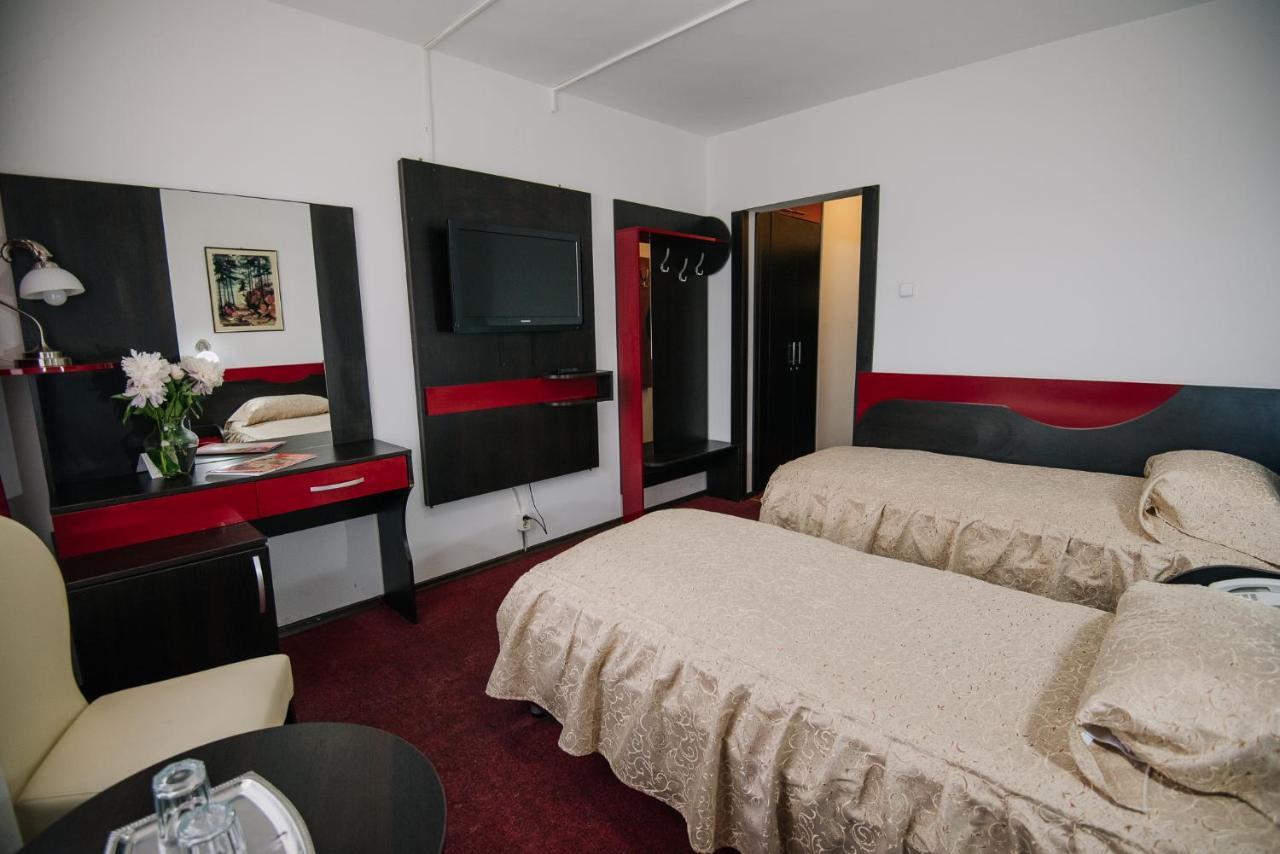 Complex Balnear Cerbul Hotel Covasna Ngoại thất bức ảnh