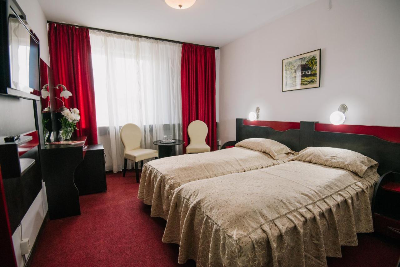 Complex Balnear Cerbul Hotel Covasna Ngoại thất bức ảnh